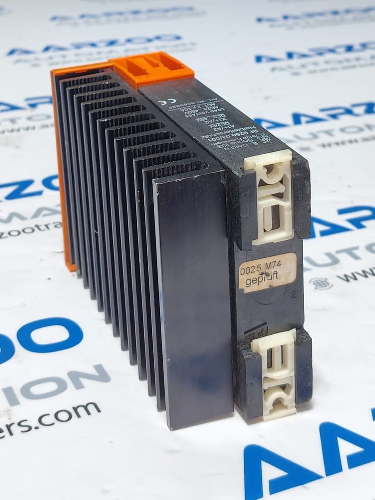 E. DOLD & SOHNE BF9250.03/001 3-POLE SOLID STATE RELAY 0050520 DOLD BF9250