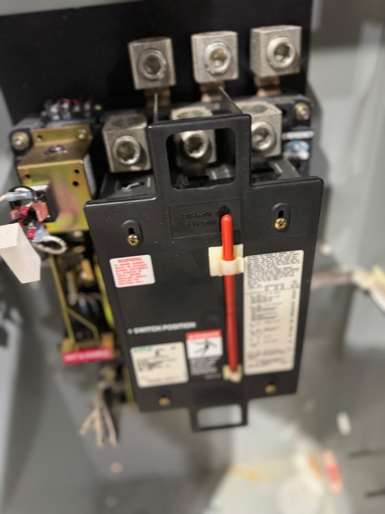 225 AMP AUTOMATIC TRANSFER SWITCH 3 POLE Phase ATS 480V 277v