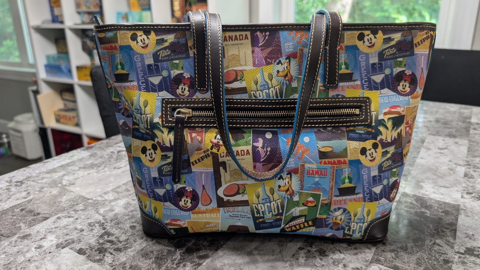 Dooney & Bourke Limited Edition Disney Food & Wine Festival Purse Tote Rare