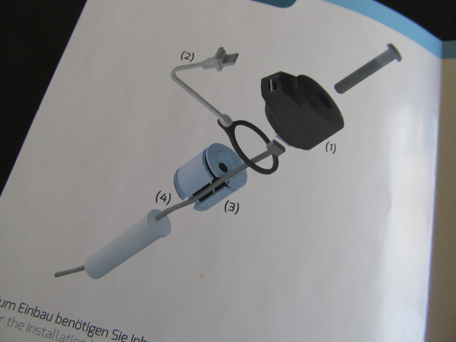 Tout Terrain The Plug III - Stem-Mount USB Charger for Dynamo Hub