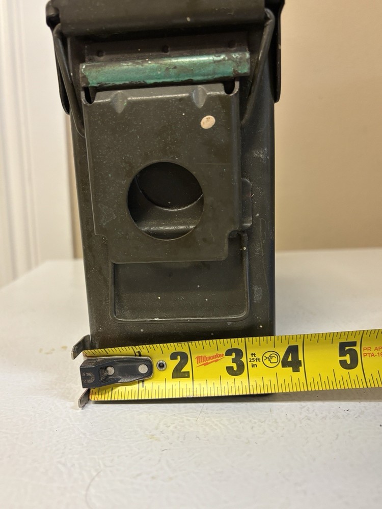 US MILITARY AMMO BOX