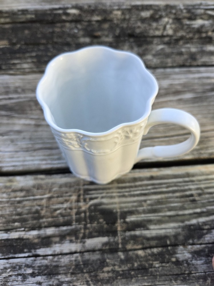 Kaldun & Bogle White Coffee Mug Chocolate Cup Embossed Pattern