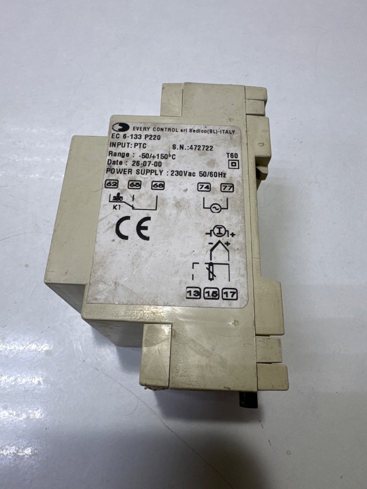 EVERY CONTROL EC 6-133 P220 TEMPERATURE CONTROLLER