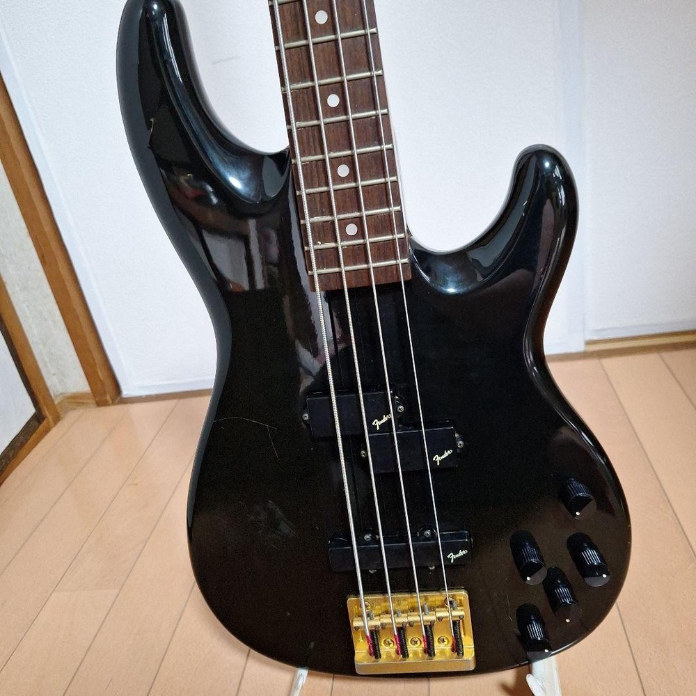 Fender Japan Precision Base