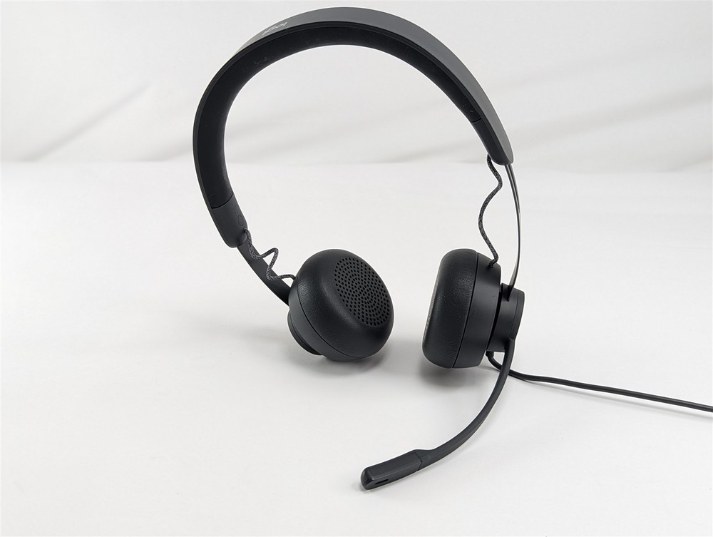 Logitech Zone Wired USB Headset Noise Cancelling Microphone USB-A Adapter