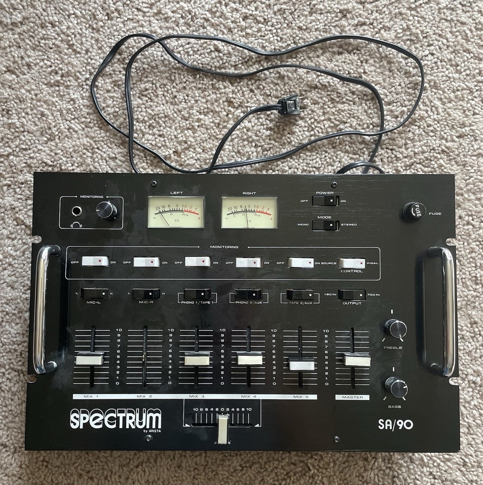 Spectrum Universal Stereo Mixer-Not Tested…Powers On