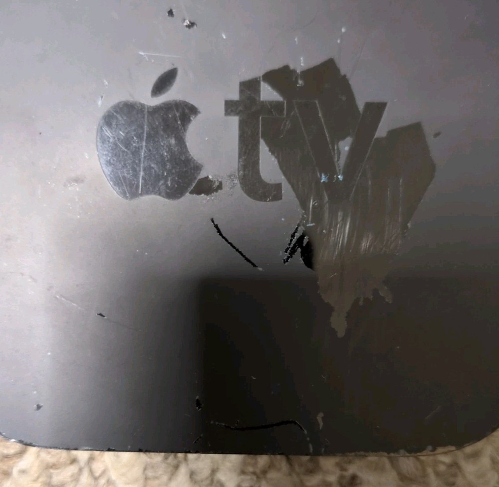 Apple TV A1469 (3rd Generation) HD Media Streamer Powers Up "Read"