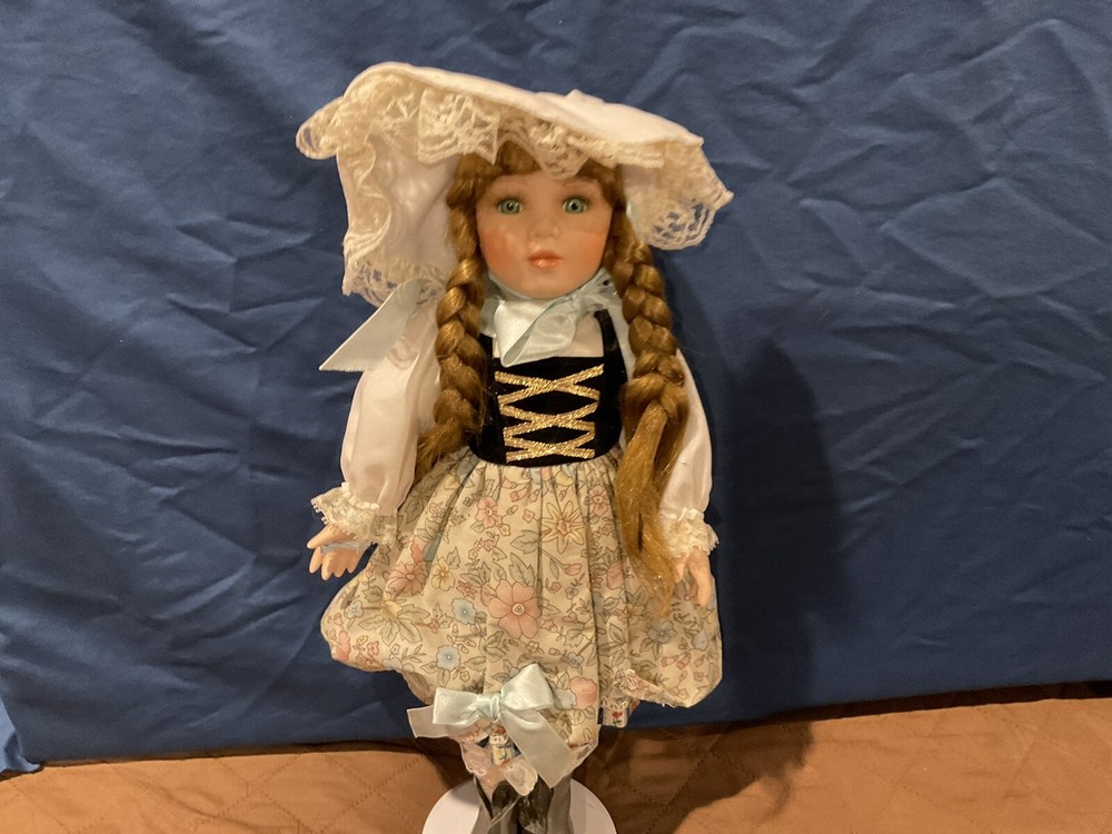 Haunted Doll Valley (guide,beginner) Seashellsblessings