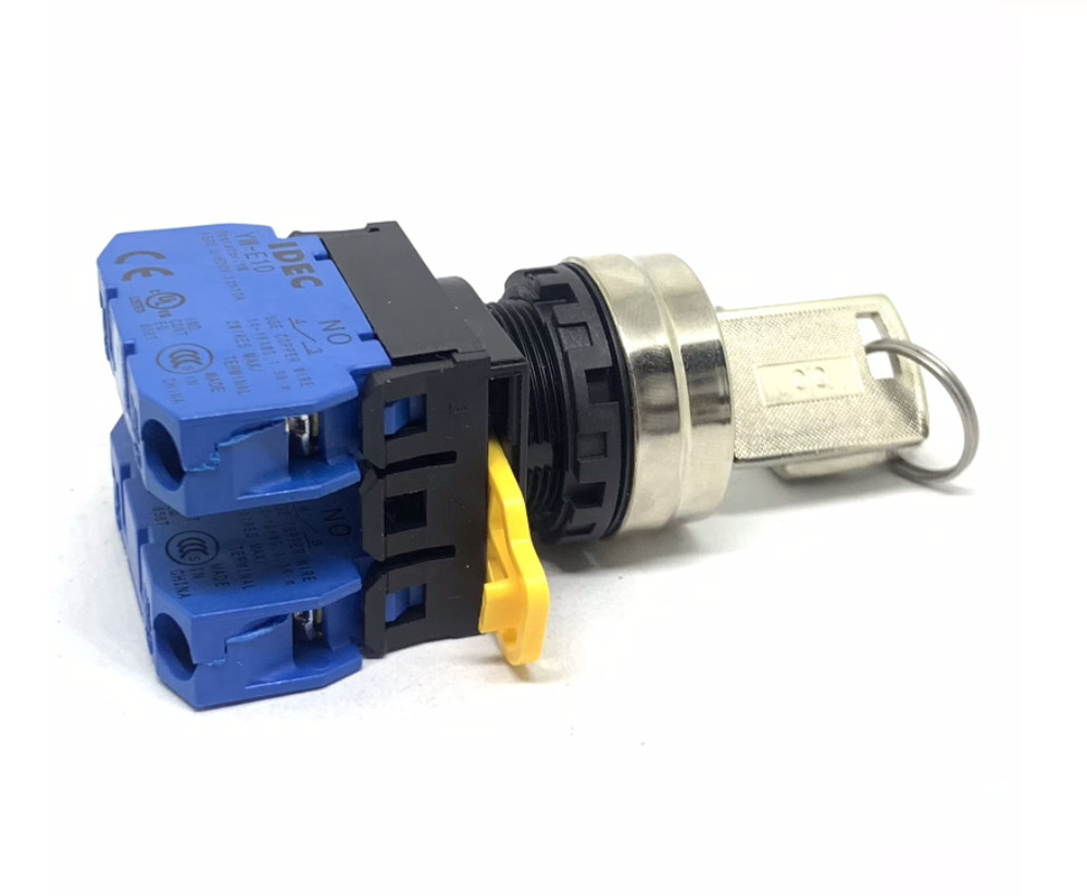 1PC New IDEC Key switch YW4K-2AE02 2NC #LL