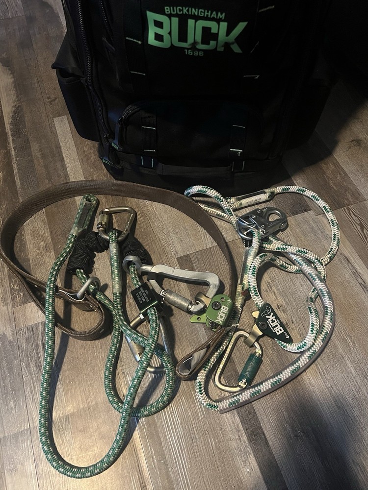 Lineman climbing gear Buckingham