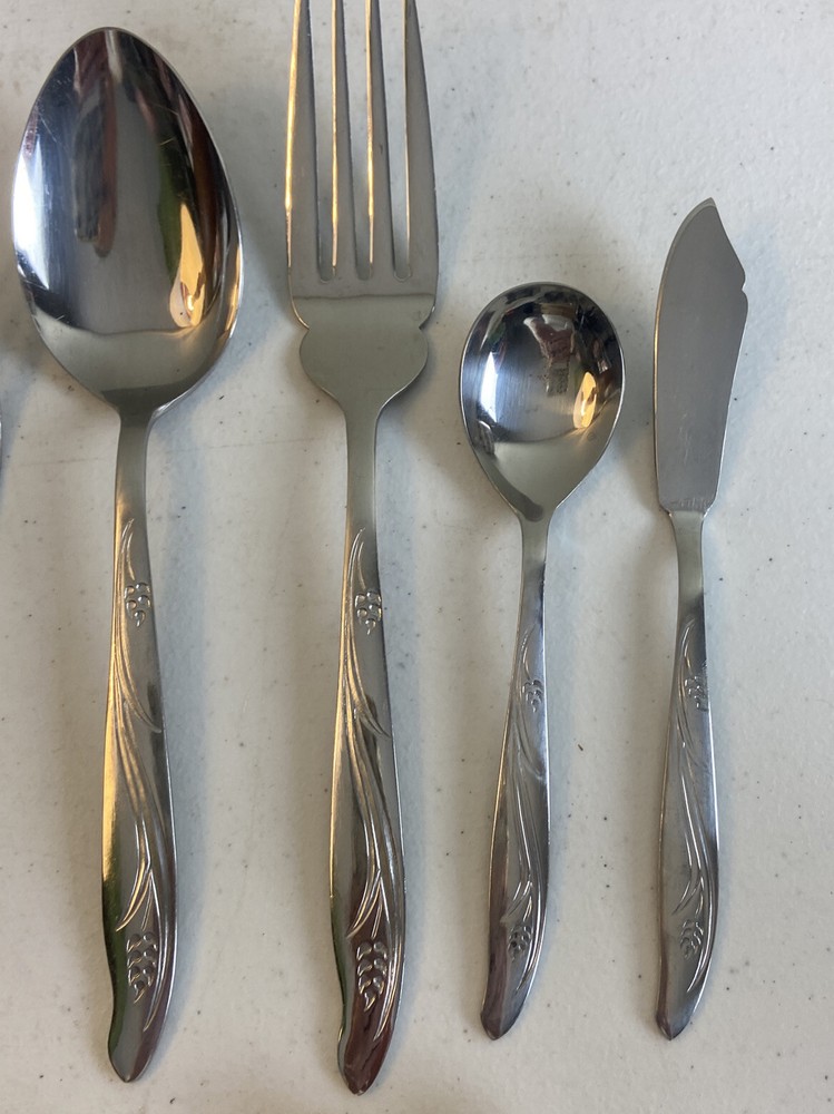 Silhouette WHEAT Stainless Flatware Japan MCM 8 Place Settings + Serving 47pc