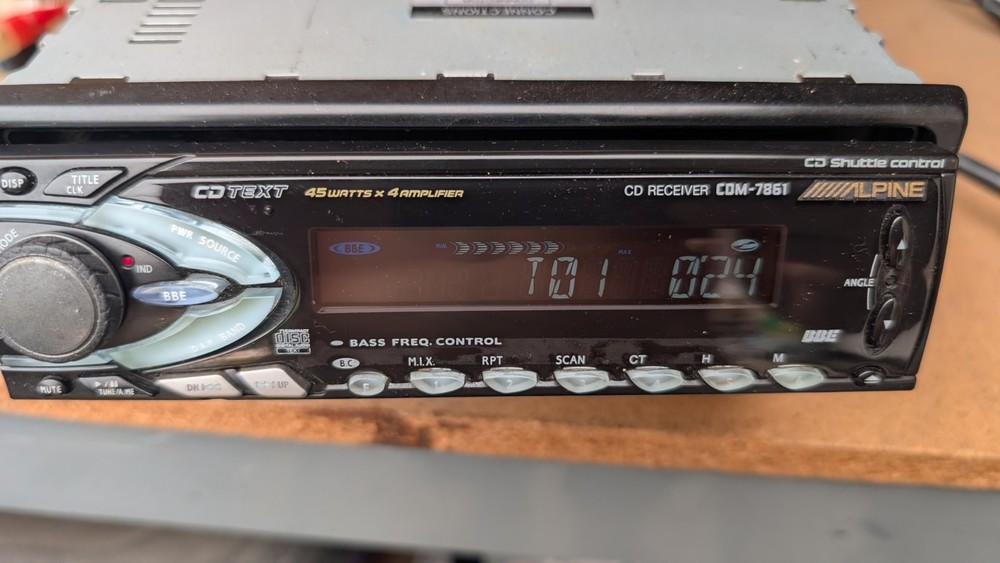 ALPINE cdm-7861 Bluetooth Auxiliary CD Original Old School