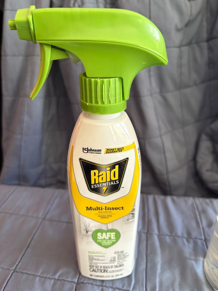 RAID ESSENTIALS MULTI INSECT SPRAY SAFE FOR KIDS AND PETS 12 FL OZ