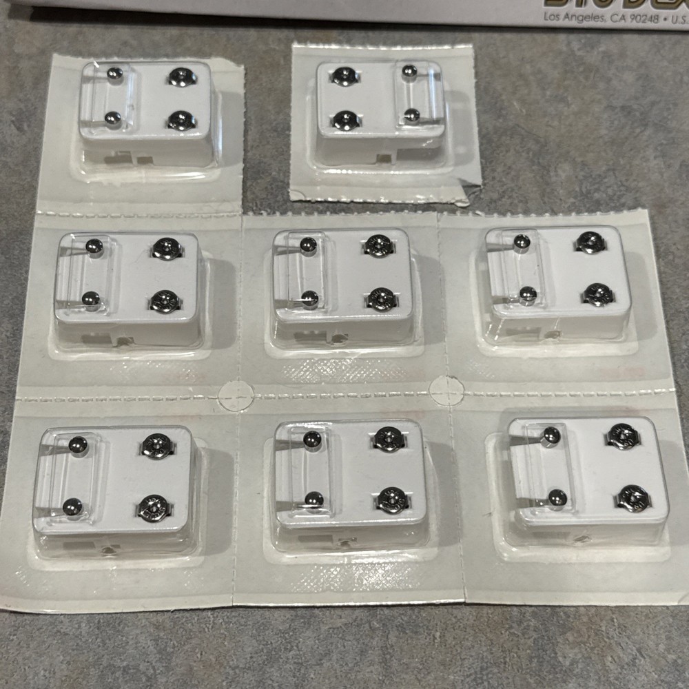 Studex Sterilized Ear Piercing Stud 4mm Ball * Regular * 11 Pairs (R200W)