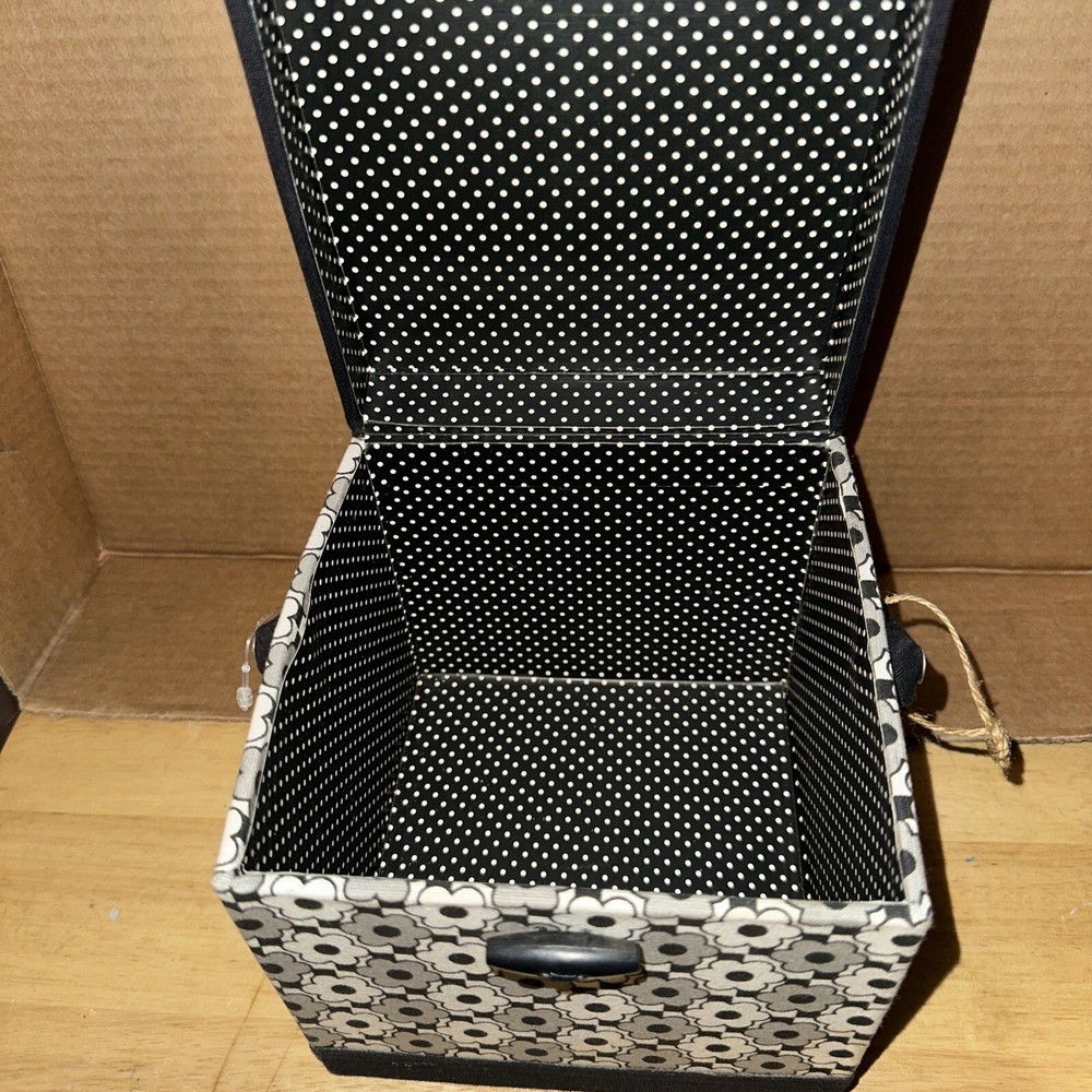 Small 6x6x6 Sewing Storage Box