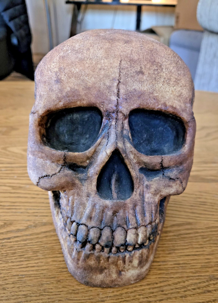 Gaming Headset Stand - Full Skull