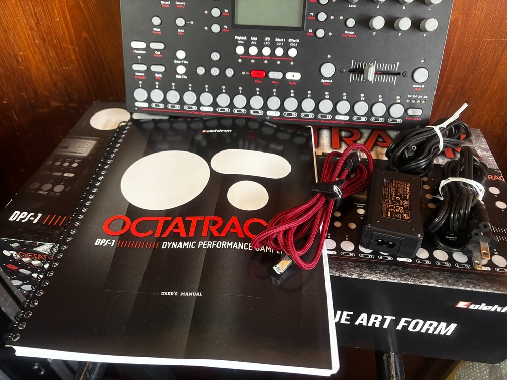 Elektron Octatrack DPS-1 Dynamic Performance Sampler w/ box