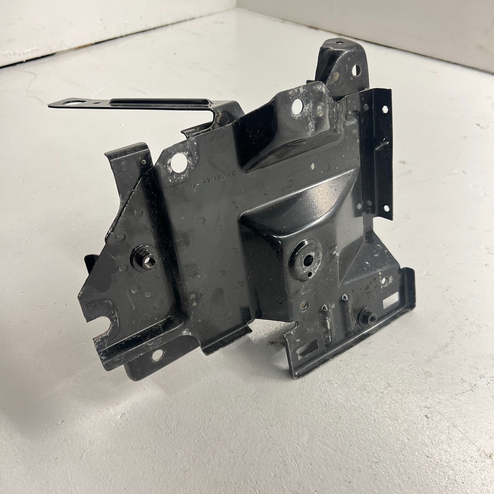 GMC Terrain 2018 - 2019 Battery Box Tray Holder Bracket Support OEM