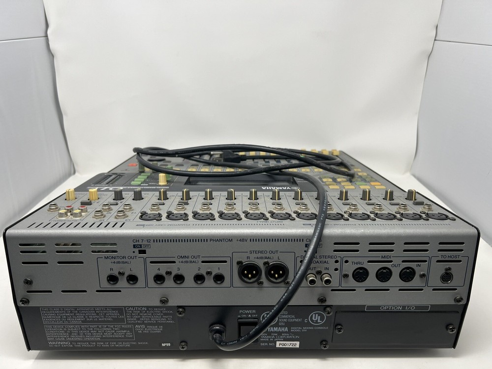 YAMAHA Mixer 01V Digital Mixing Console