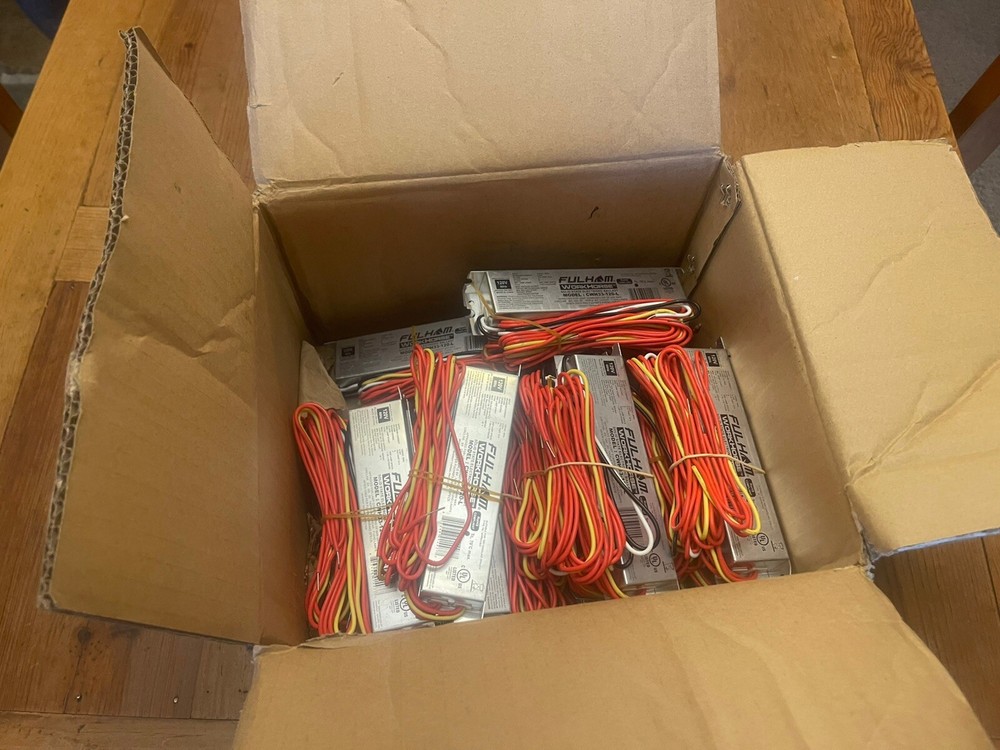 FULHAM WorkHorse Solid State Electronic Ballast Model: CWH33-120-L