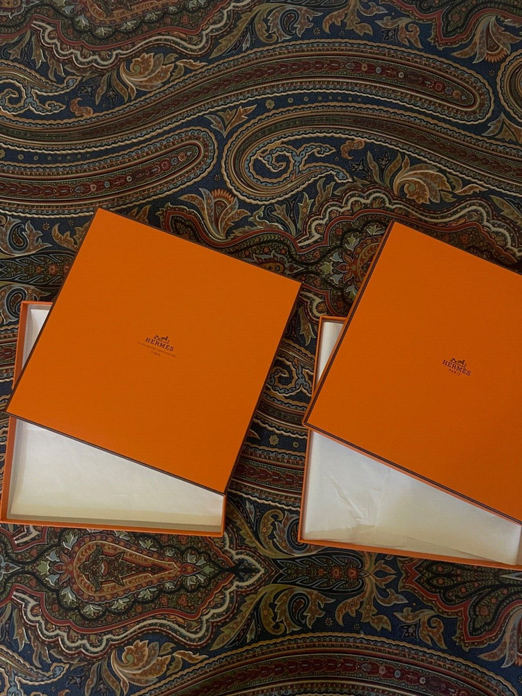 Set of two Hermes presentation boxes