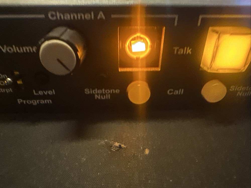 Clear-Com MS-702 Two-Channel Main Station (04-10) / Missing Button ,Check Photos