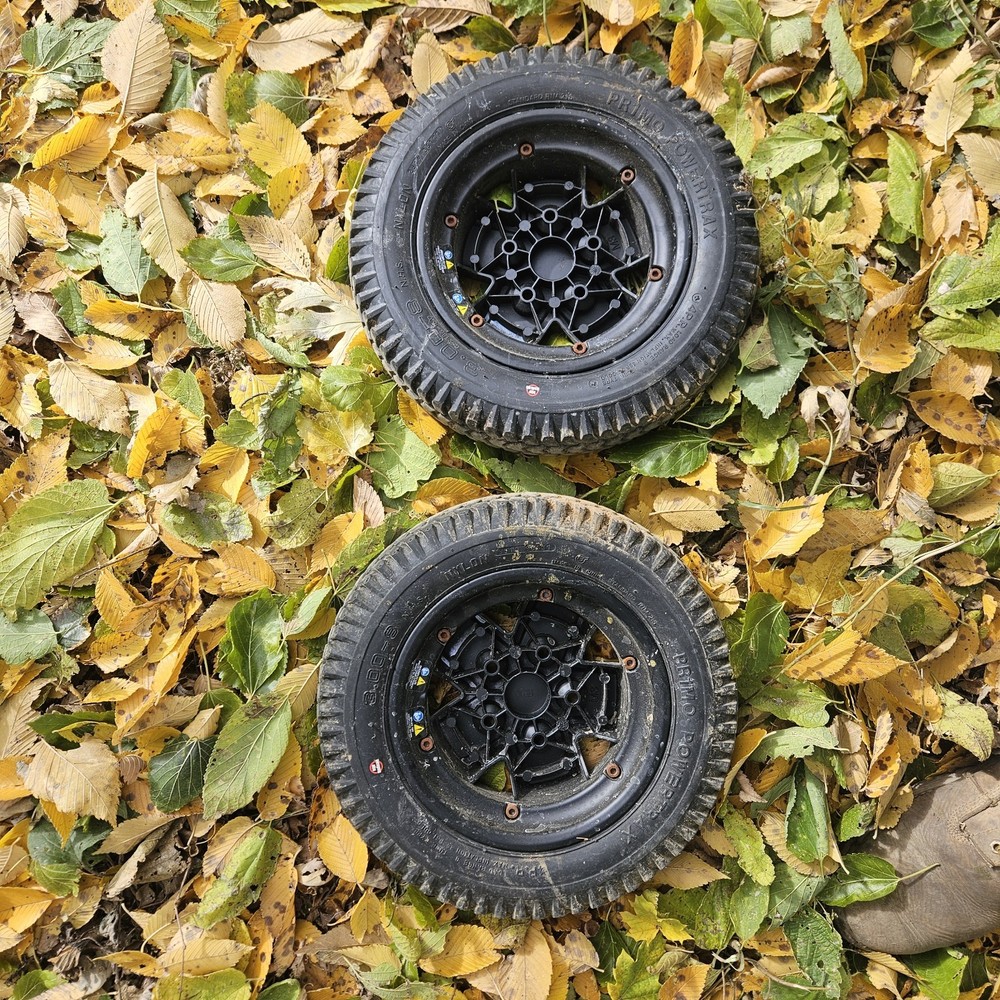 PAIR Drive Wheels Tires for Quantum Edge 3, Red