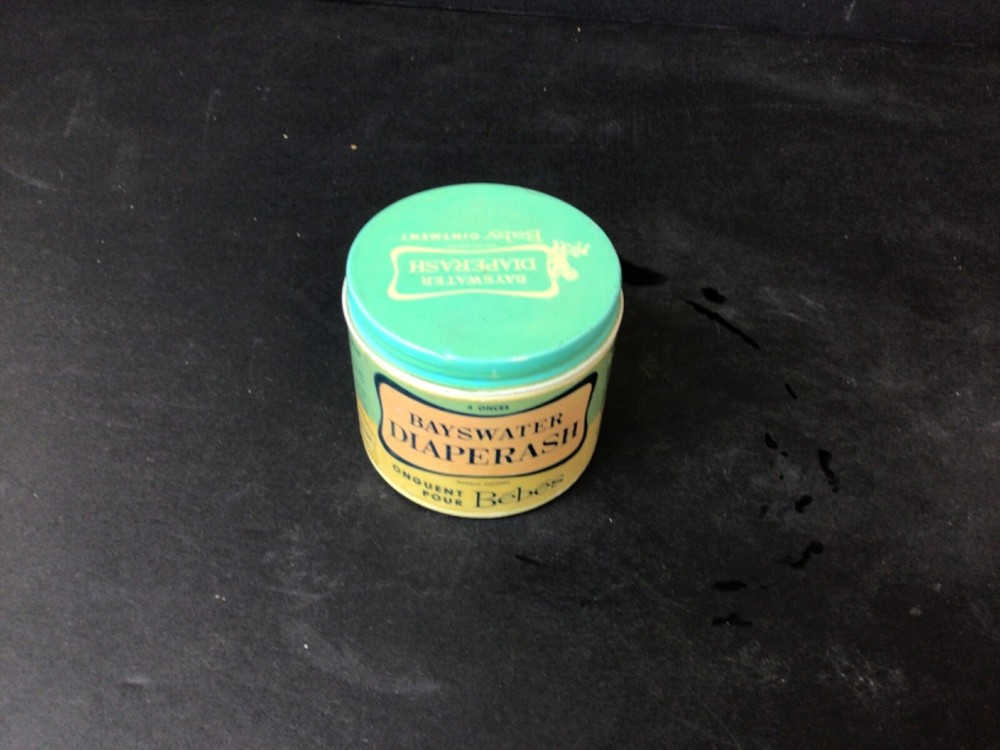 bayswater diaperash ointment jar