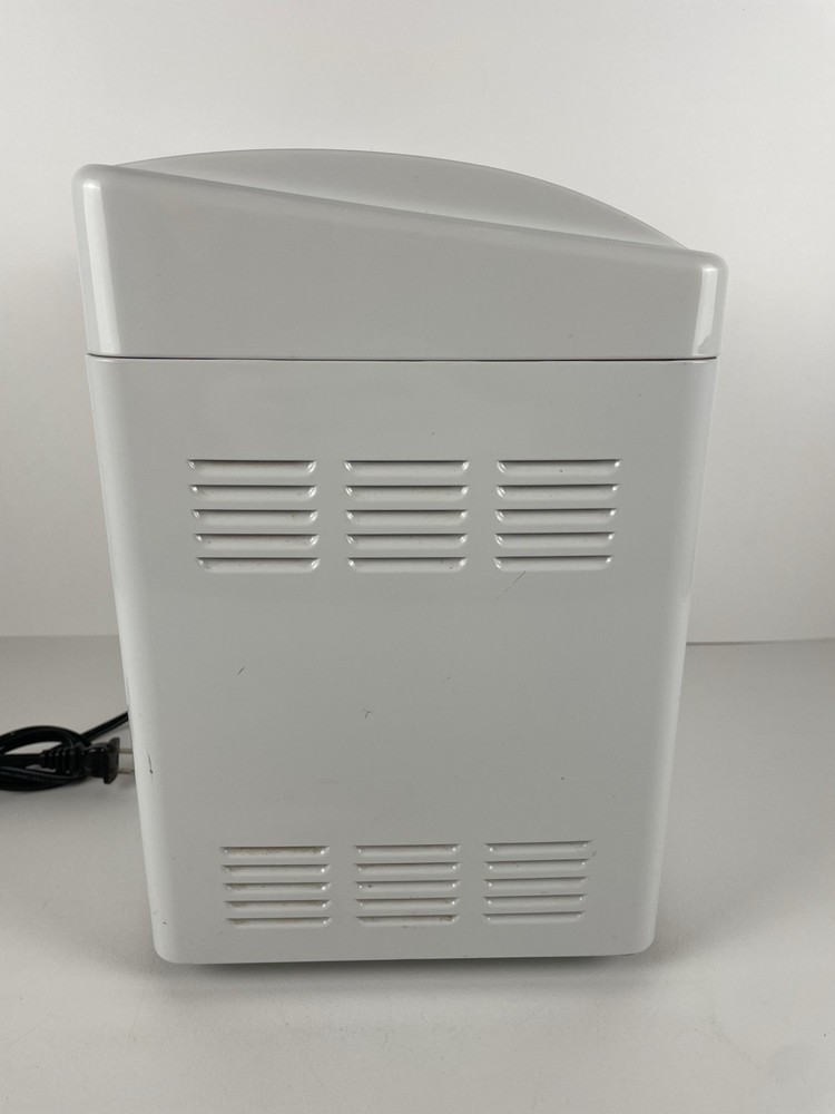 Toastmaster Bread Box Automatic Bread, Dough Maker 2 Lb Model 1154 Tested WORKS