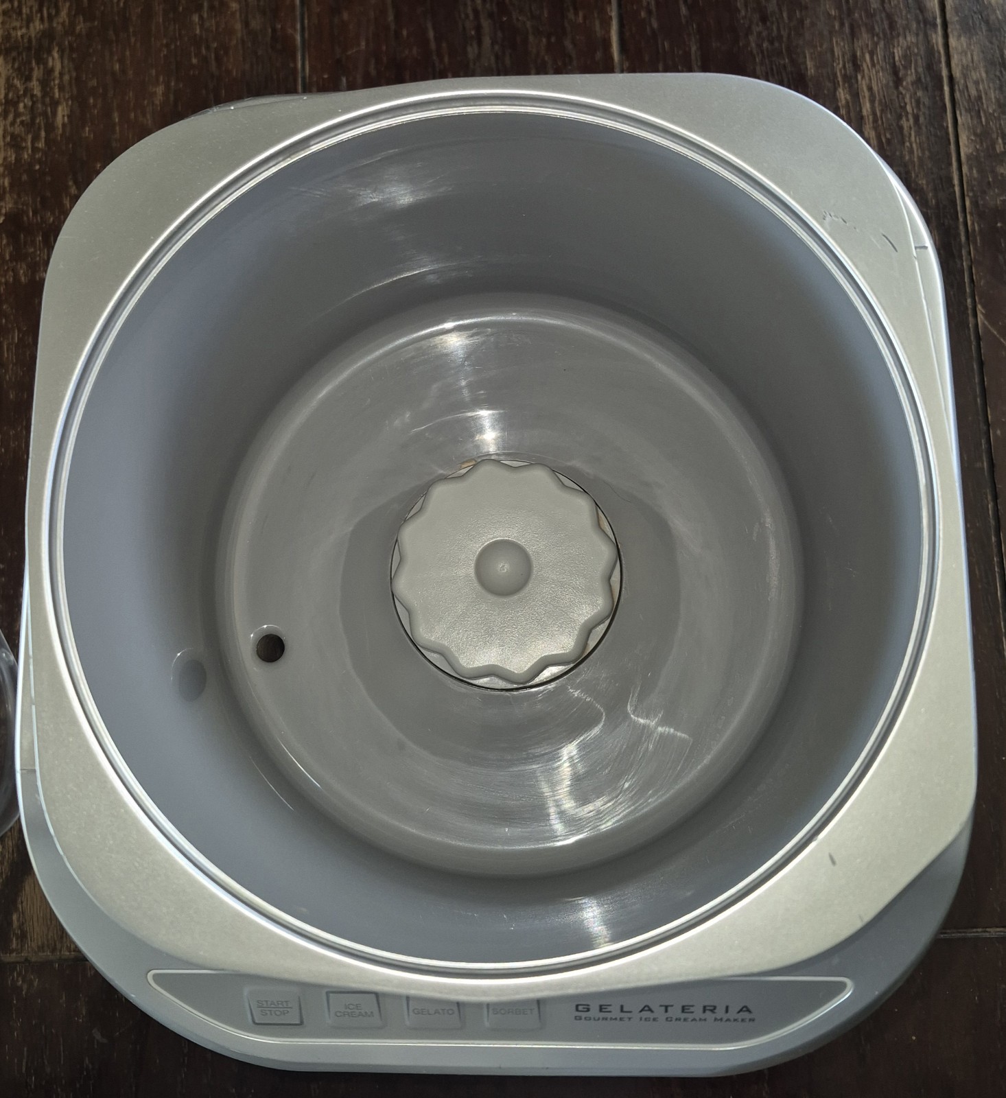 Cuisinart ICE-60w Silver White Gelateria Gourmet Electric Ice Cream Maker