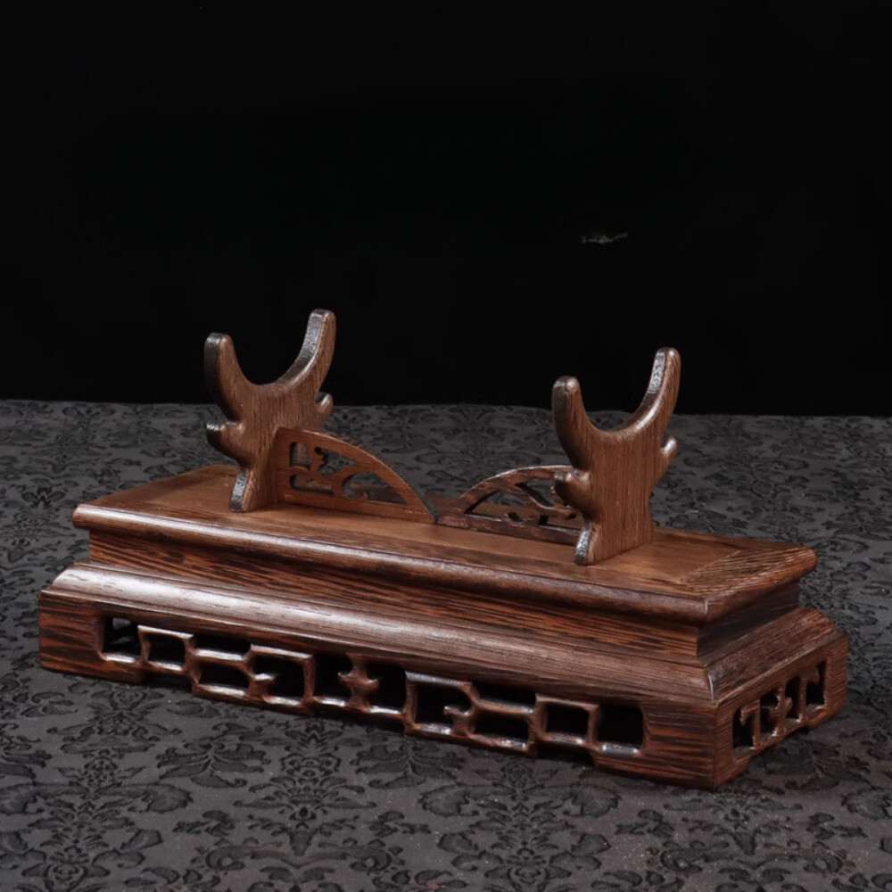Ruyi Ornament Base Bracket Bracket Chicken Wing Wood Solid Wood Display Base
