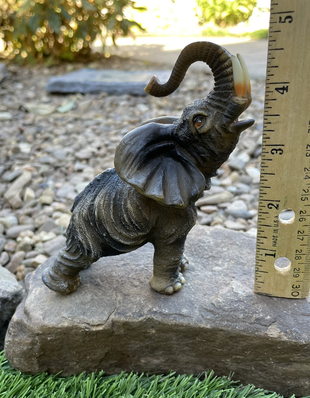 ✅Vtg 4 5/8" Realistic Resin Gray Elephant Figurine Tusks Raising Trunk Up