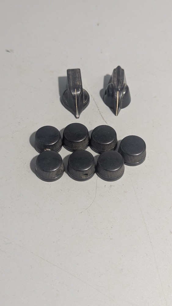 Vintage Daka Ware Chicago Radio Control Knob Lot Pointer Knobs Bakelite Ham