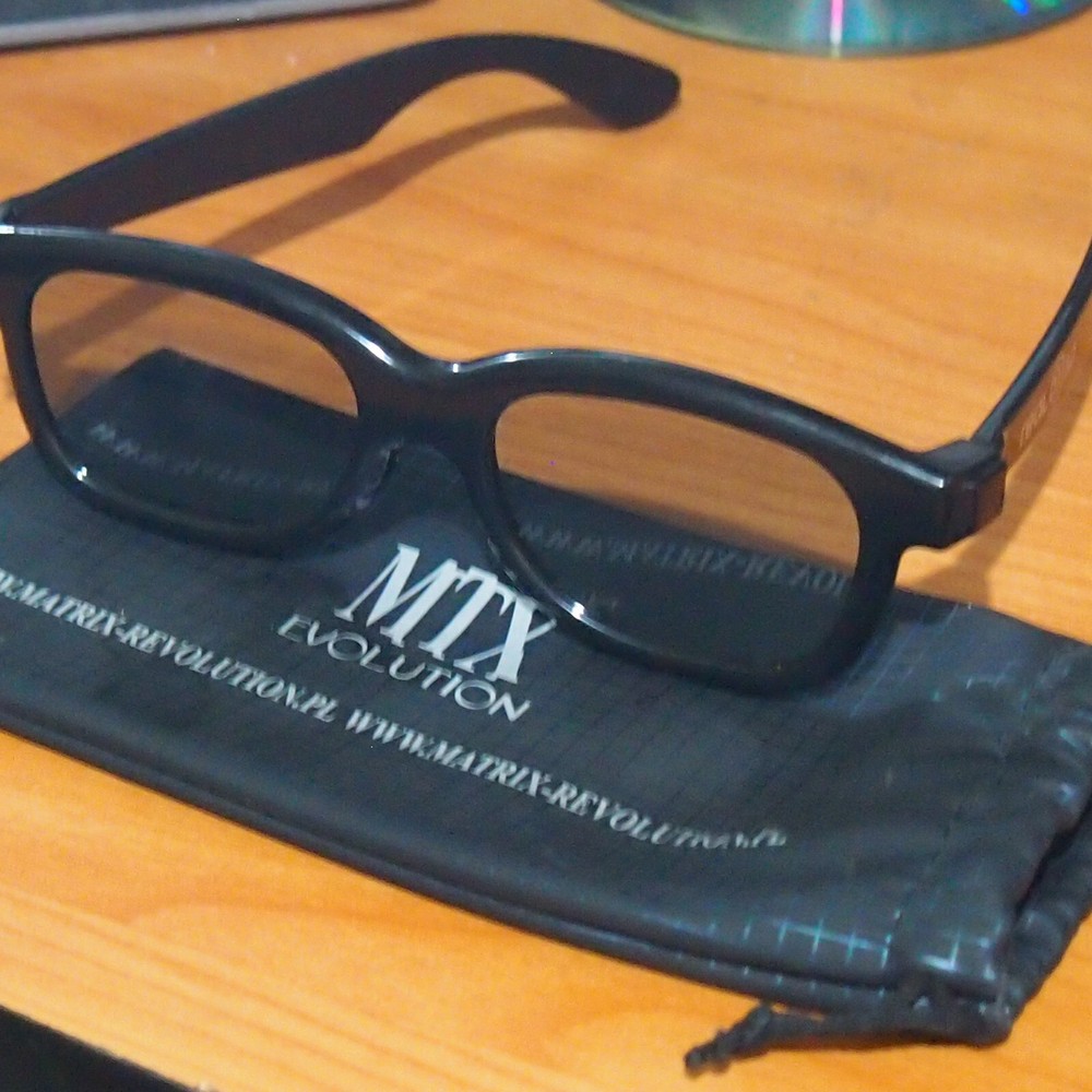 Real D 3D Glasses   With Case