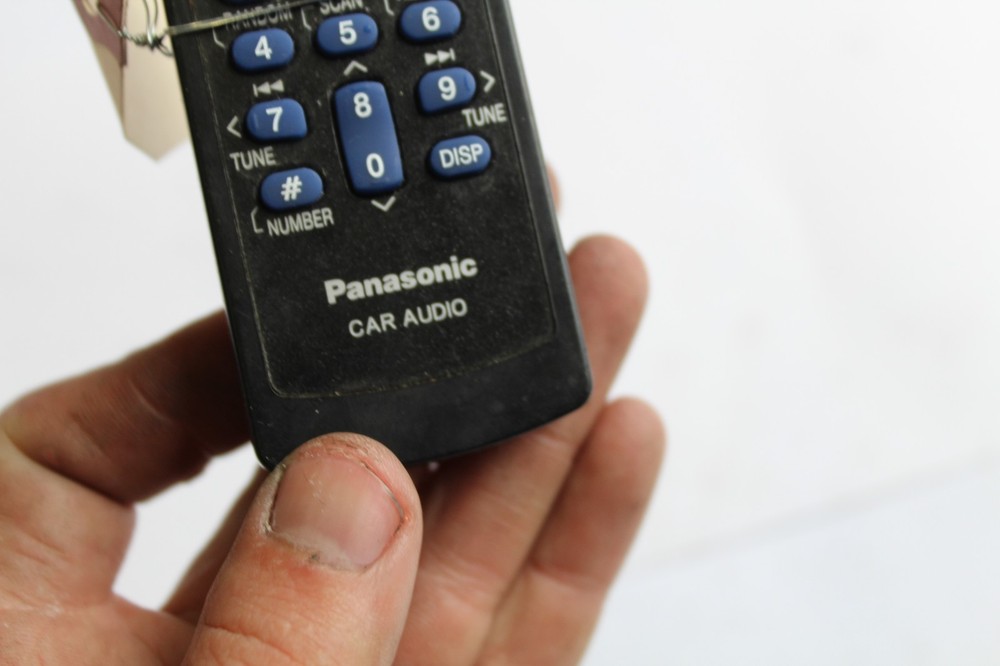 PANASONIC CAR AUDIO REMOTE CONTROL M1425