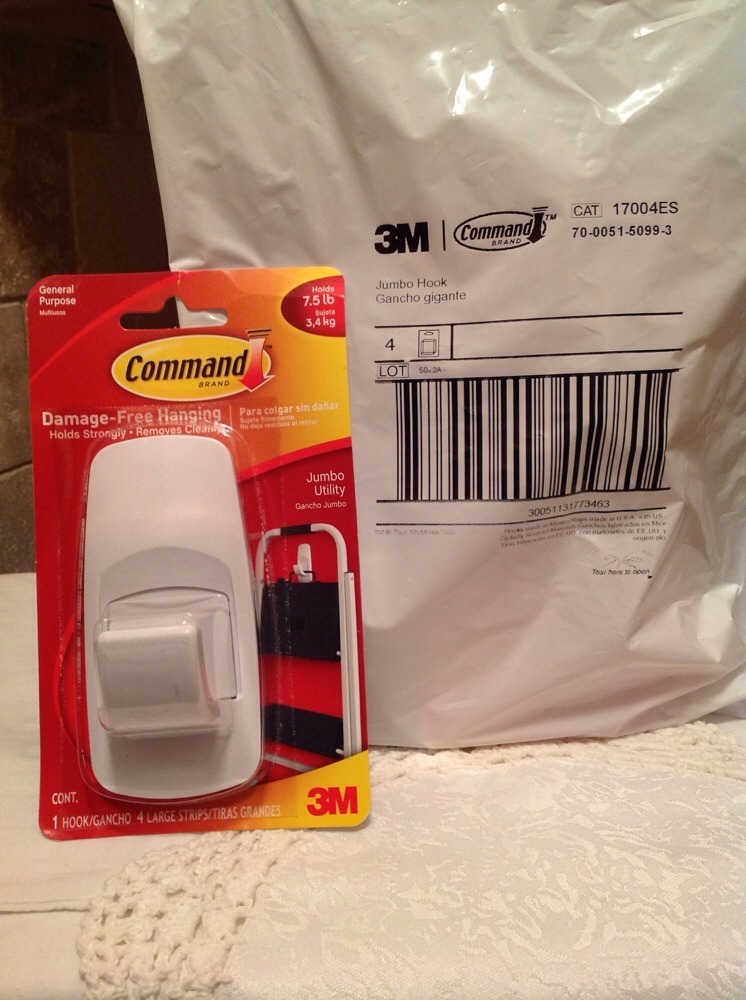 Command Jumbo Plastic Hook with Adhesive Strips, 4-Hooks