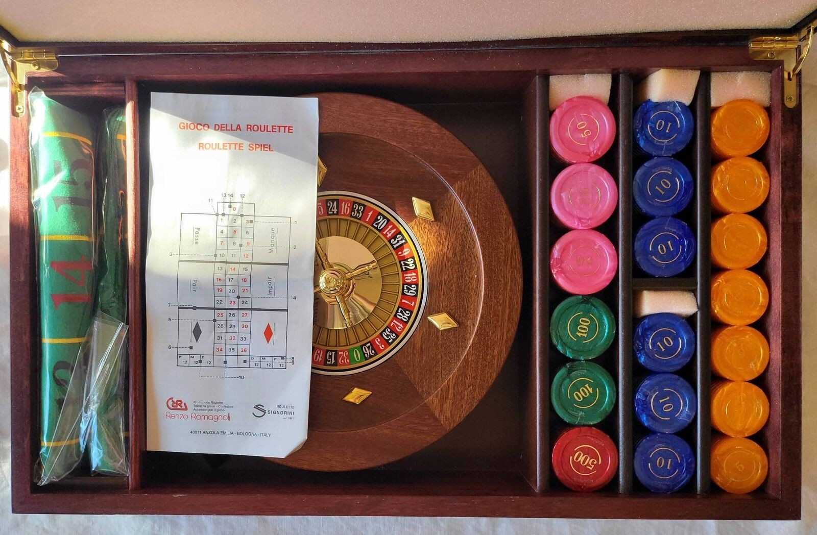 Renzo Romagnoli Solid Mahogany Roulette Wheel Case Set - Retired and Rare Unused