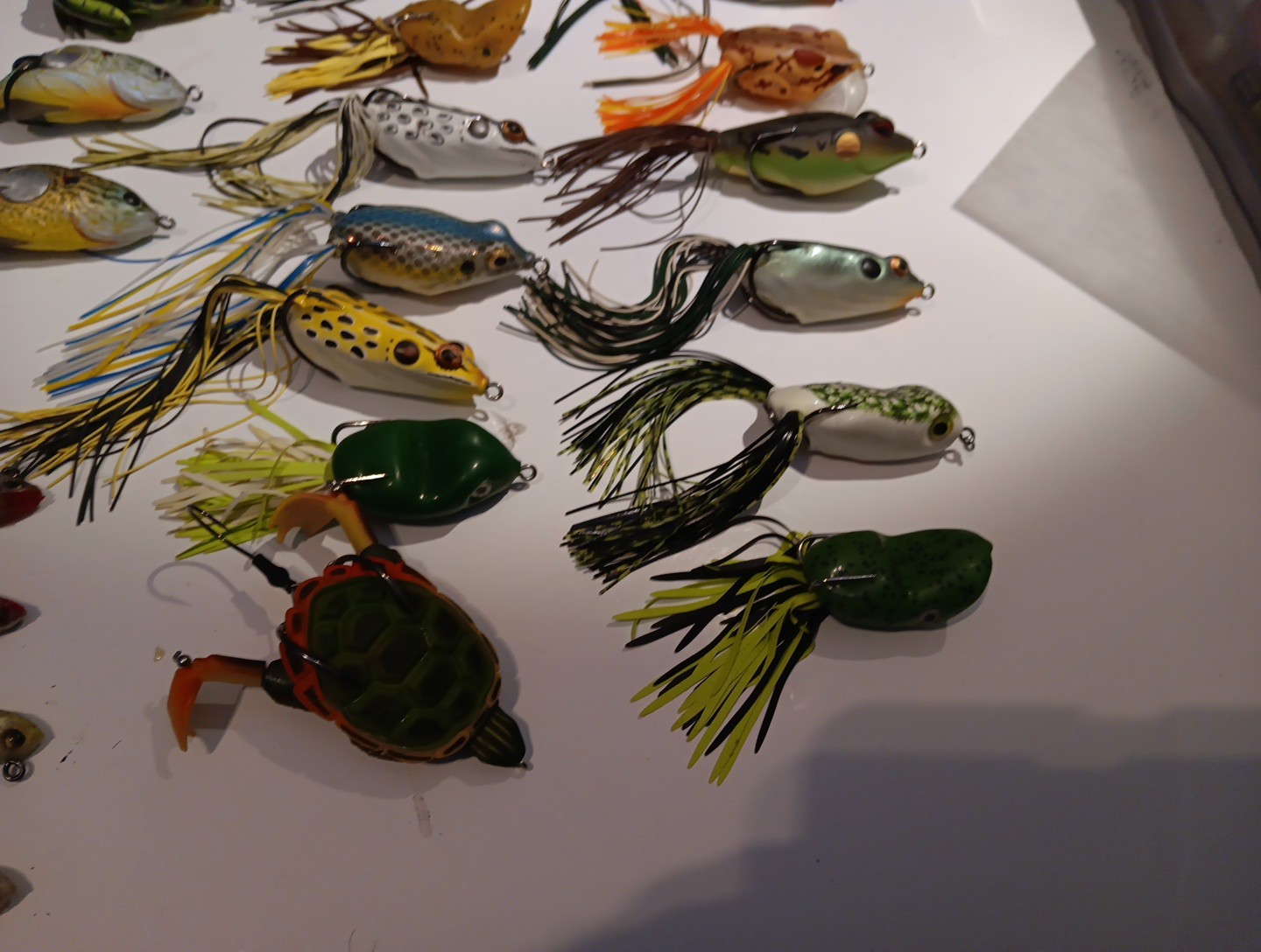 Lot of 43 Weedless & Rubber Lures Frogs, Turtle, Fish w/case
