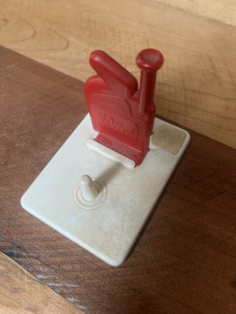 Vintage Witch Automatic Sewing Needle Threader