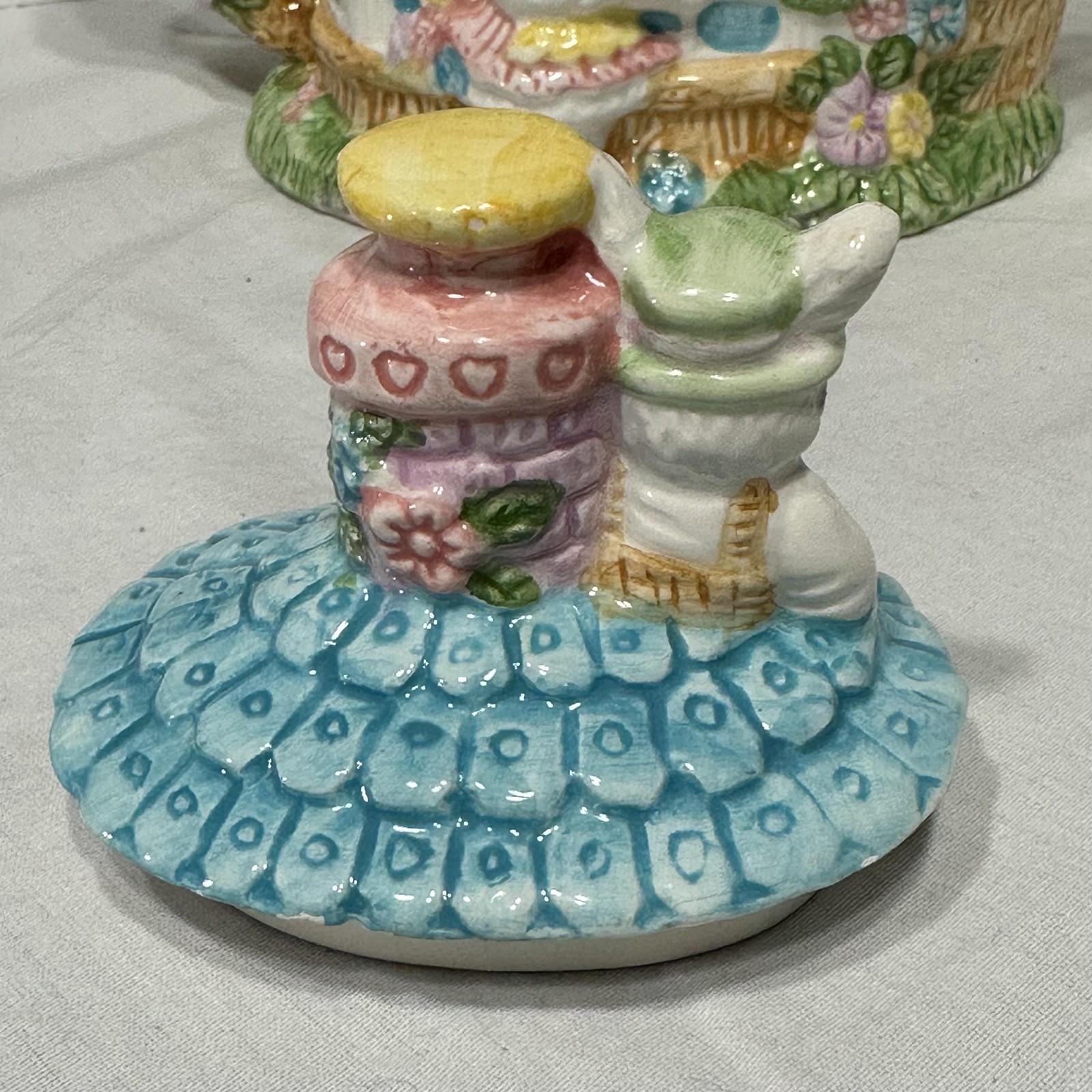 Vintage Mercuries Bunny Cottage House Teapot Ceramic Easter Floral Pastel 1994