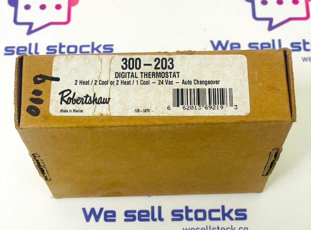 ROBERTSHAW 300-203 Digital Thermostat