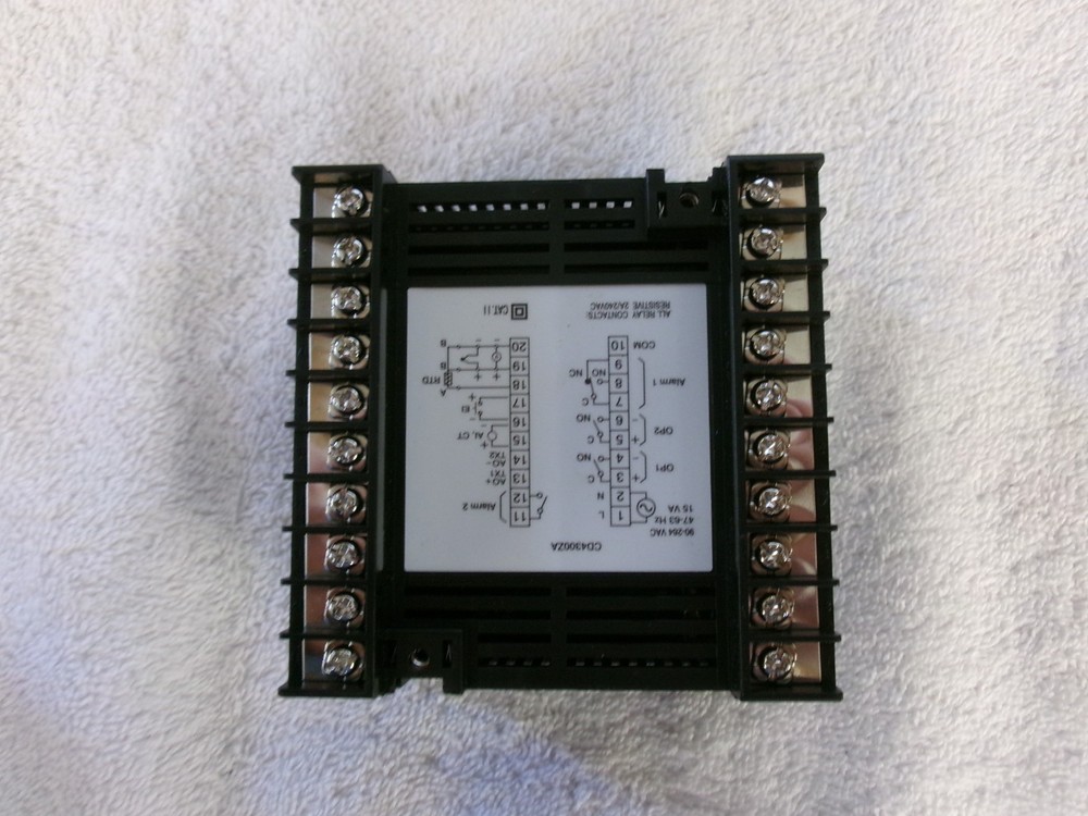 FUTUREDESIGN Temperature Controller FDC-4300 4300-41300030