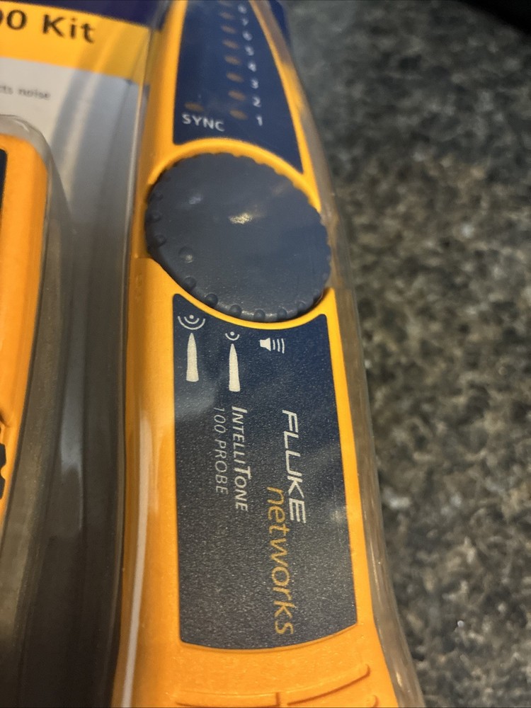 Fluke Networks IntelliTone 100 Kit - MT820050A