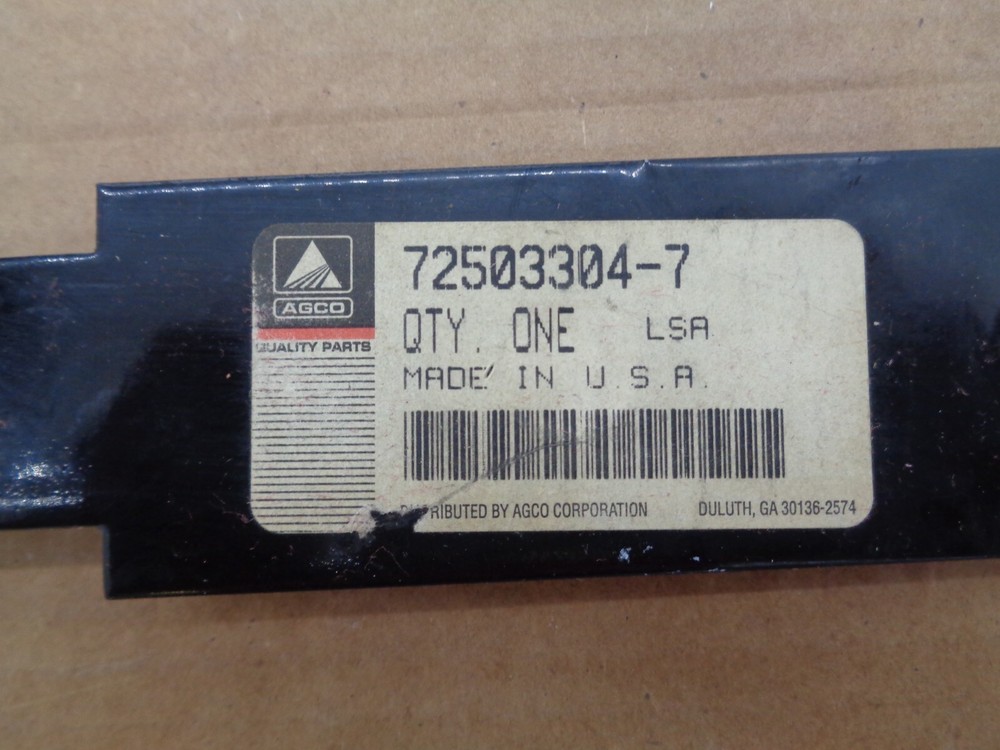 AGCO PLATE - 72503304-7 - BOX11