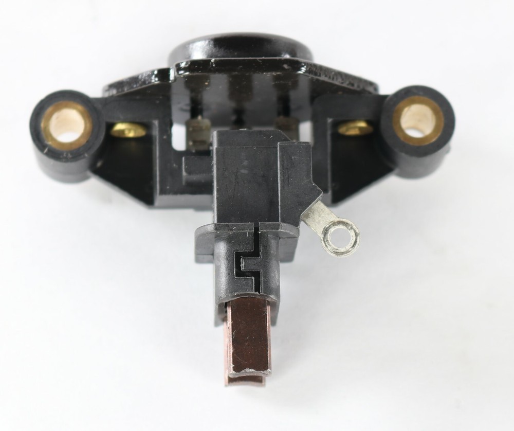 New 0118-2213 Deutz Diesel Voltage Regulator