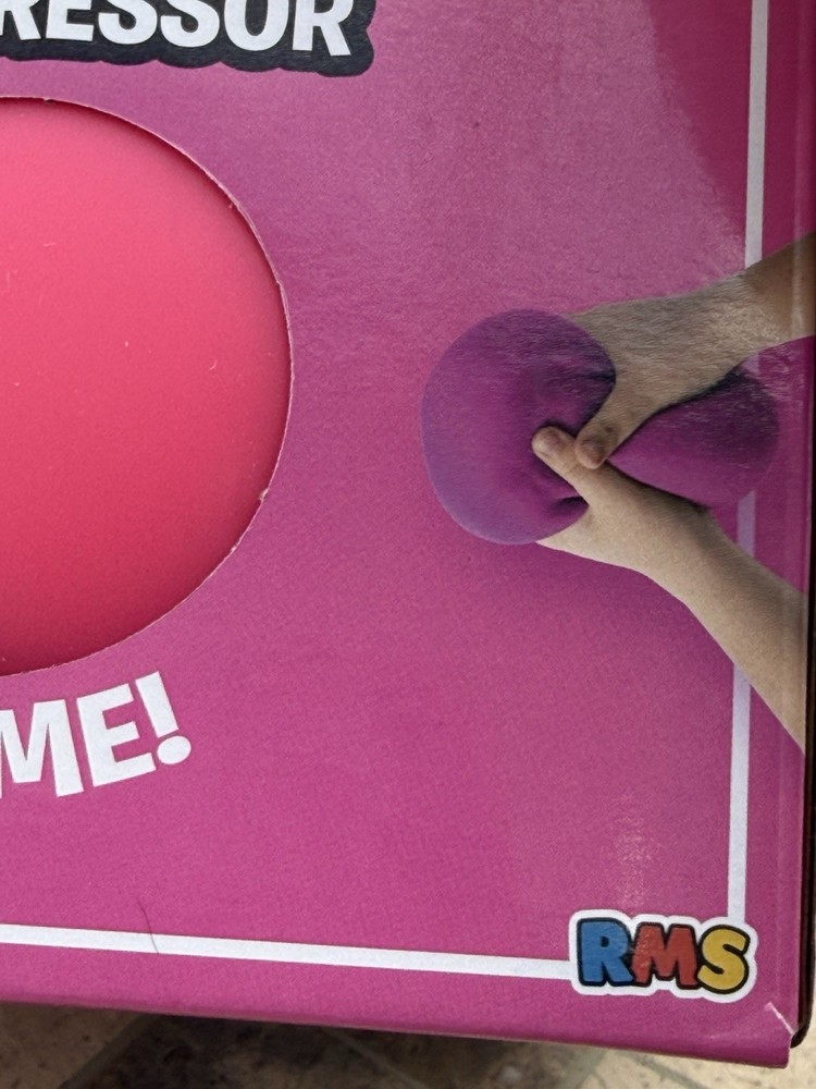 🌟Crazy Fun Jumbo Ultimate De-Stressor Stretchable Squishable Squeeze Ball Pink