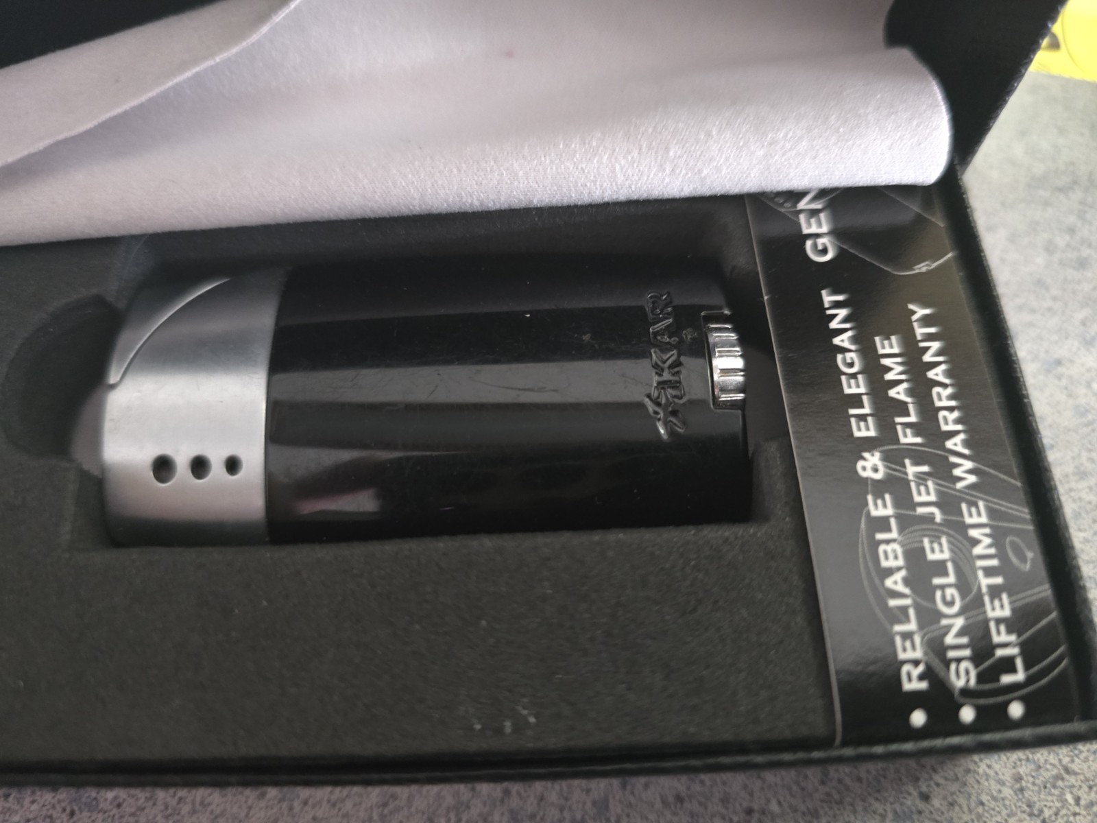 Xikar Blk Butane 1 Jet Flame Lighter Wind Resistant Pocket Lighter Refillable