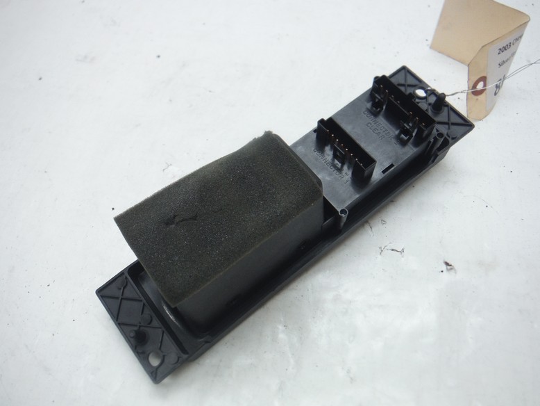 2003 CHEVY VENTURE A/T REAR A/C CLIMATE CONTROL PANEL OEM 2001 2002