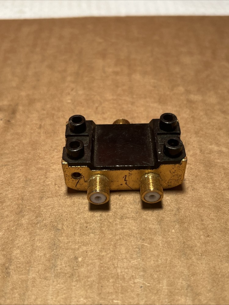 Monster Cable 2 GHz 2-Way Splitter