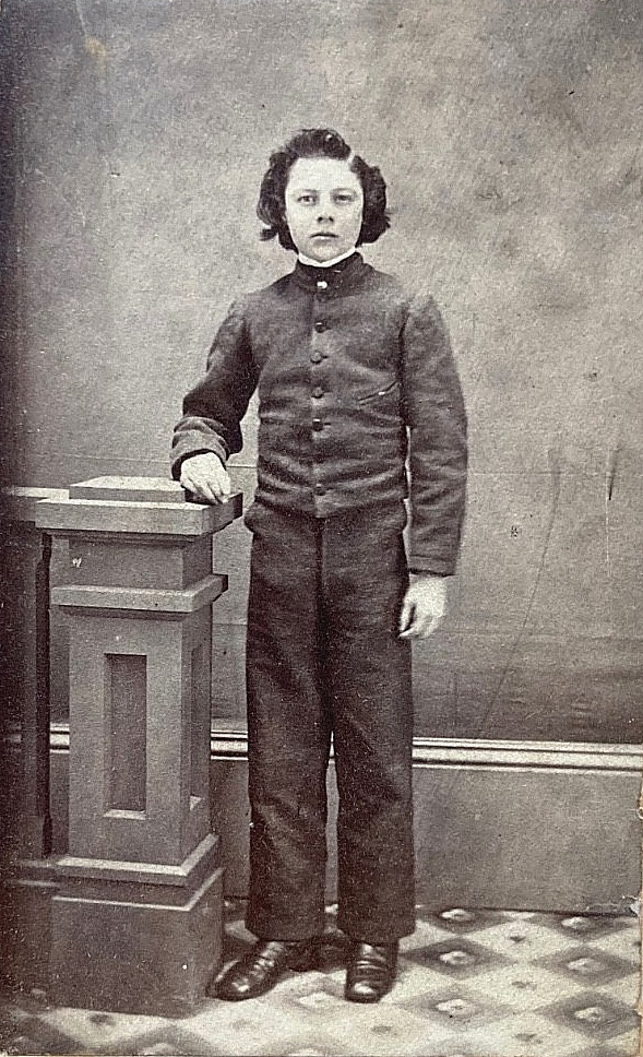 ORIGINAL! CIVIL WAR UNION SOLDIER BOY CDV PHOTO 1862